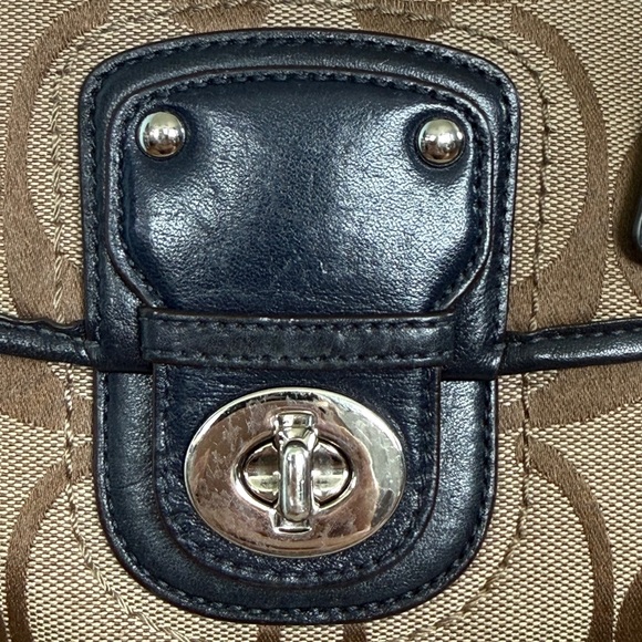 COACH WILLIS LEGACY 70th ANNIVERSARY SIGNATURE CROSSBODY #19034, VGUC - Picture 9 of 16